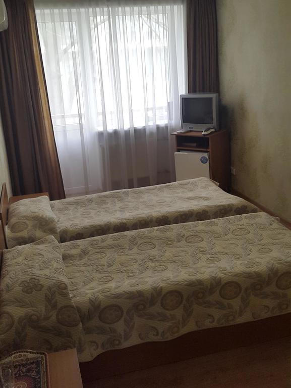 אודסה Marrion Hotel מראה חיצוני תמונה